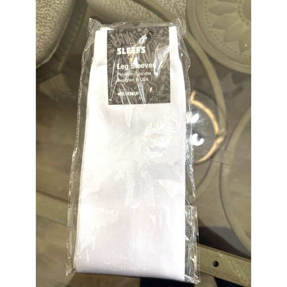 SLEEFS White Leg Sleeves Polyester/Spandex Compression 1 pair - Picture 1 of 4